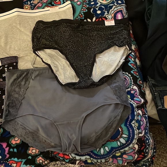 Lot of 9 brand new pairs of ladies panties. - Picture 3 of 10